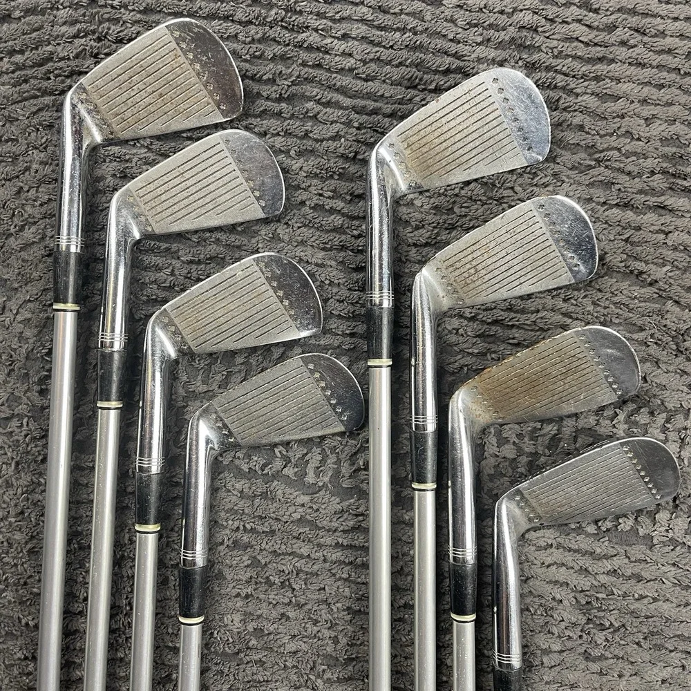 Spalding Touring Pro Iron Set 2-3-4-5-6-7-8-9 8 Clubs Alumishaft Power Action RH